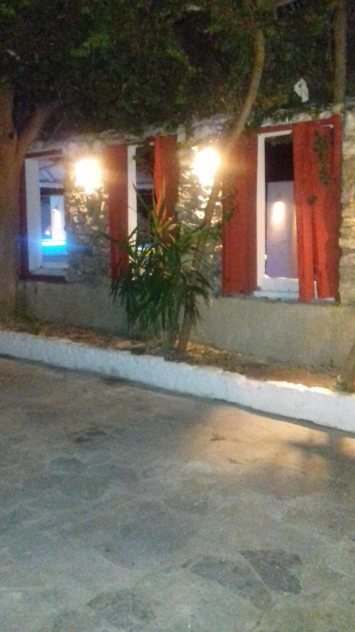 Taradella Hotel Alissos Exterior photo